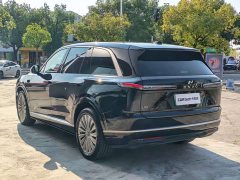 Nio Lerado L90 Max Six-Seater - ფოტო 12