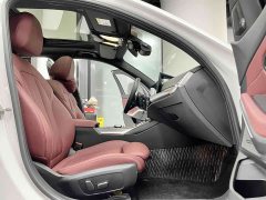 BMW 3 Series 330i M Sport Night Edition Package - ფოტო 7