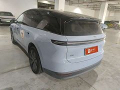 Li Auto i8 Standard Edition - ფოტო 8