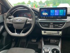 Ford Focus Sedan EcoBoost 180 Automatic ST Line - ფოტო 13