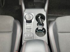 Ford Focus Sedan EcoBoost 180 Automatic ST Line - ფოტო 16