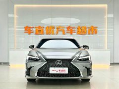 Lexus ES 300h Premium Edition - ფოტო 3