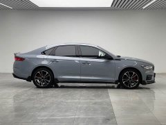 Geely Xingrui 2.0T Diesel Exclusive Cyan Green Edition - ფოტო 8