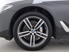 BMW 5 Series Facelift 530Li Premier Luxury Package - ფოტო 17