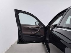 BMW 5 Series Facelift 530Li Premier Luxury Package - ფოტო 8