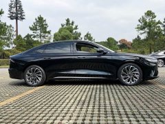 Lincoln Z 2.0T AWD Prestige Hybrid - ფოტო 4