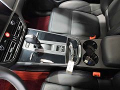 Porsche 2022 Macan 2.0T - ფოტო 9