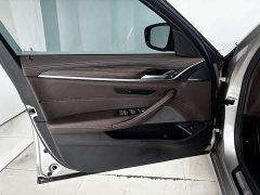 BMW 5 Series Facelift 530Li Premier Luxury Package - ფოტო 9