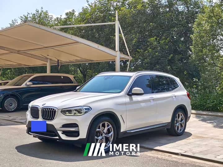 BMW X3 xDrive28i Luxury Package