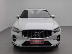 Volvo XC60 2023 B5 AWD Smart Remote Luxury Edition - ფოტო 3