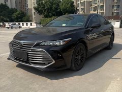 Toyota Avalon 2.0L Base - ფოტო 1