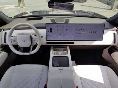 Li Auto Ideal L8 Ultra - ფოტო 18
