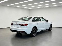 Audi A4L 200 Million Units Joyful Edition 40 TFSI Luxury Dynamic - ფოტო 15