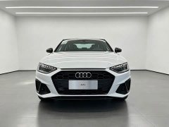 Audi A4L 200 Million Units Joyful Edition 40 TFSI Luxury Dynamic - ფოტო 2