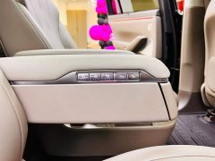 Aito M7 EREV Ultra 4WD Edition 6-seater (896-line LiDAR) - ფოტო 17
