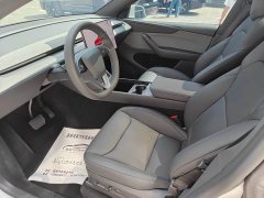 Tesla Model Y Rear-Wheel Drive - ფოტო 5