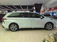 Toyota Sienna 2021 2.5L Hybrid Premium Edition - ფოტო 17