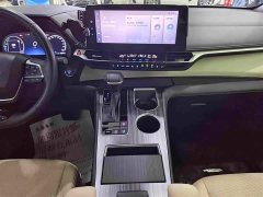 Toyota Sienna 2021 2.5L Hybrid Premium Edition - ფოტო 7