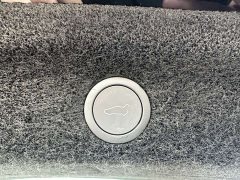 Tesla Model Y Rear-Wheel Drive - ფოტო 16