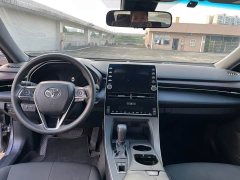 Toyota Avalon 2.0L Base - ფოტო 13