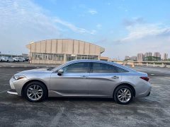 Toyota Avalon 2.0L Base - ფოტო 2