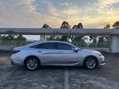 Toyota Avalon 2.0L Base - ფოტო 9
