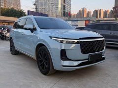 Li Auto ONE Extended Range 6-Seater - ფოტო 3