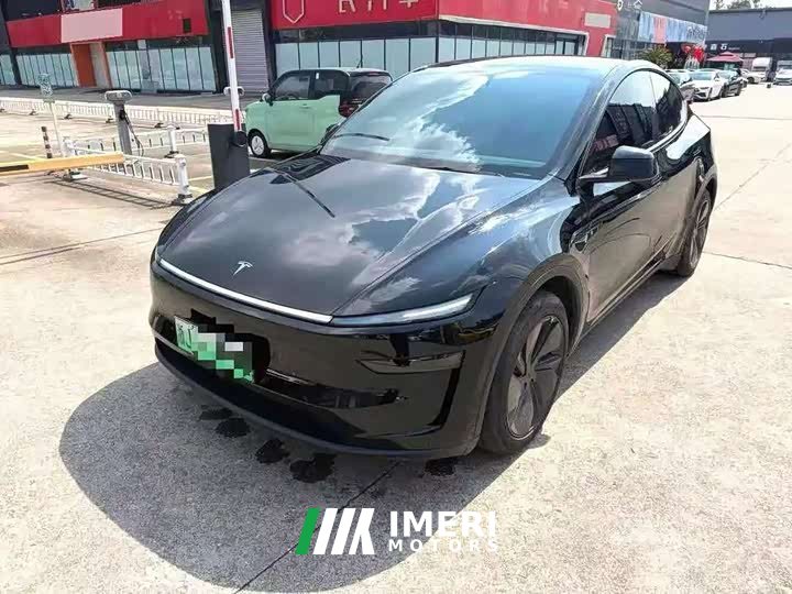Tesla Model Y Rear-Wheel Drive Launch Edition - ავტომობილი ჩინეთიდან