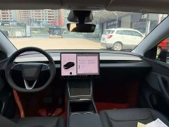 Tesla Model Y Rear-Wheel Drive Launch Edition - ფოტო 4