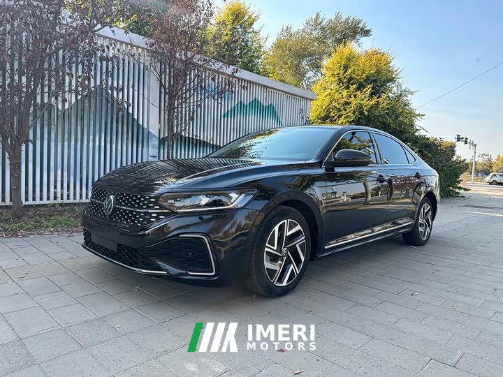 Volkswagen Passat 2023 280TSI Elite - ავტომობილი ჩინეთიდან