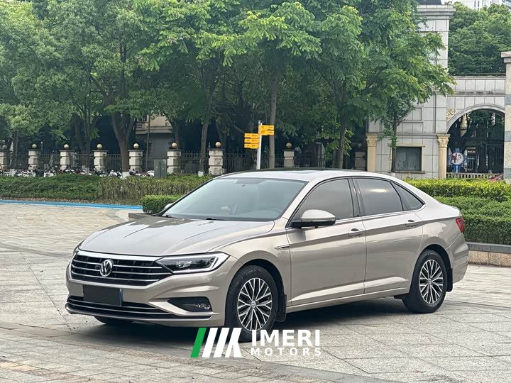 Volkswagen Sagitar 280TSI DSG Luxury National VI