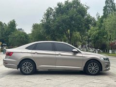 Volkswagen Sagitar 2020 280TSI DSG Luxury National VI - ფოტო 4