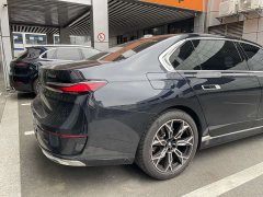 BMW 7 Series 2023 735Li Luxury Package - ფოტო 11