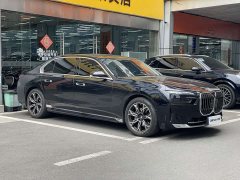 BMW 7 Series 2023 735Li Luxury Package - ფოტო 3