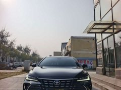 Toyota Avalon 2.0L XLE Premium Edition - ფოტო 2