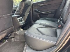 Toyota Avalon 2.0L XLE Premium Edition - ფოტო 4