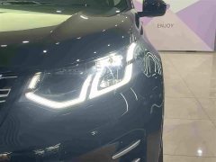 Land Rover Discovery Sport Luxury Custom Edition - ფოტო 4