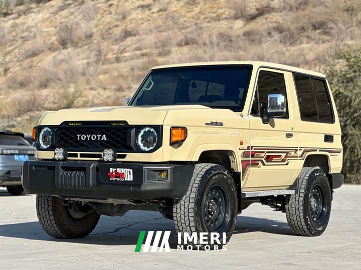 Toyota Land Cruiser (Import) LC71 2.8T Diesel