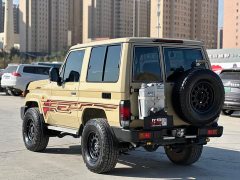 Toyota Land Cruiser (Import) LC71 2.8T Diesel - ფოტო 9