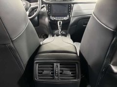 Nissan Qashqai Classic 2.0L FWD Smart Connect Premium Edition - ფოტო 16