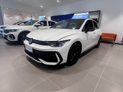 Volkswagen Golf 2025 300TSI R-Line - ფოტო 1