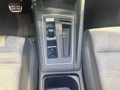 Volkswagen Golf 2025 300TSI R-Line - ფოტო 12