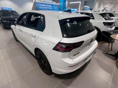 Volkswagen Golf 2025 300TSI R-Line - ფოტო 15