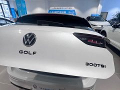 Volkswagen Golf 2025 300TSI R-Line - ფოტო 18