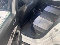 Volkswagen Golf 2025 300TSI R-Line - ფოტო 9