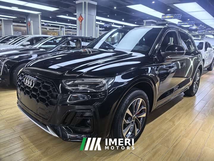 Audi Q5L 40 TFSI Luxury Dynamic - ავტომობილი ჩინეთიდან