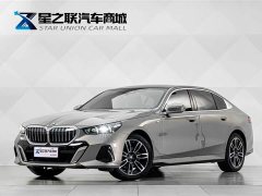 BMW 5 Series 525Li M Sport Package - ფოტო 1