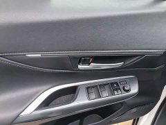 Toyota Veza 2022 2.0L CVT FWD Luxury - ფოტო 10