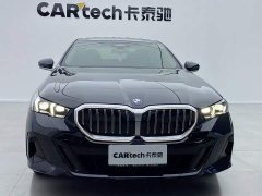 BMW 5 Series Facelift 530Li Premier M Sport Package - ფოტო 10