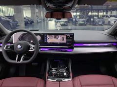BMW 5 Series Facelift 530Li Premier M Sport Package - ფოტო 15
